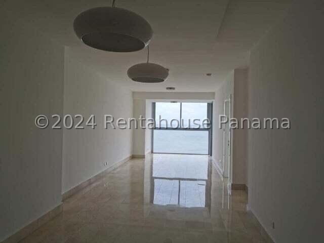 Modern and Spacious Apartment - Apartamento en Av Balboa